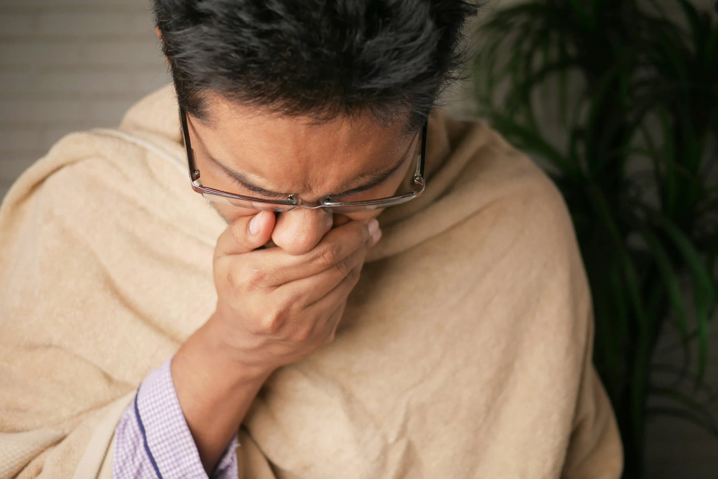 La bronchite : quand consulter un médecin et comment se soigner efficacement ?